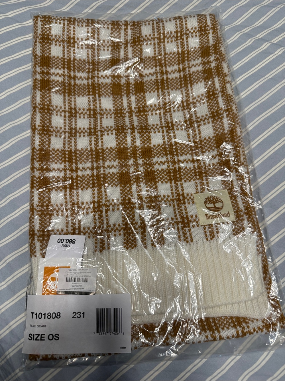 Knit scarf